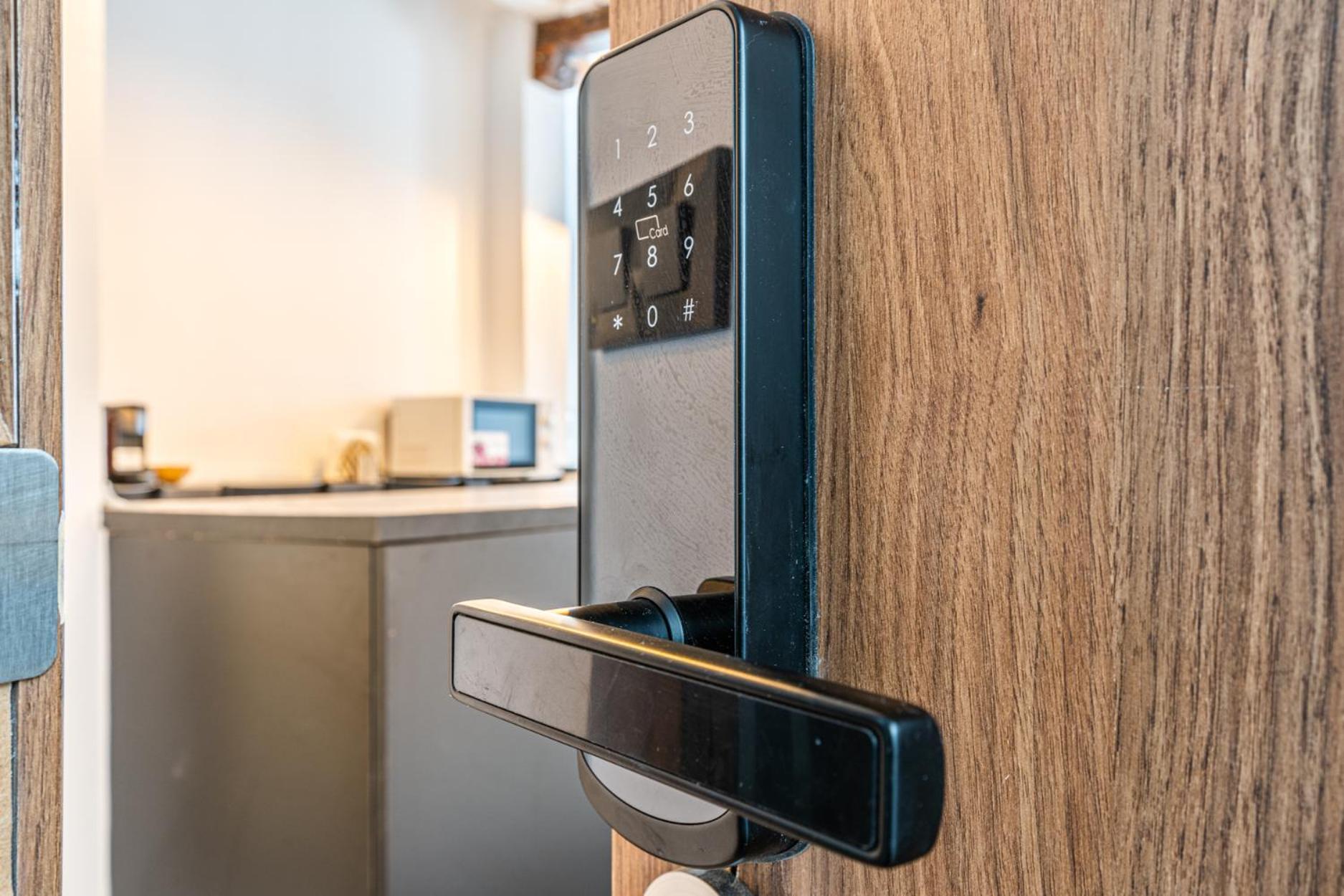 מדריד Vr Estudios Apartments מראה חיצוני תמונה