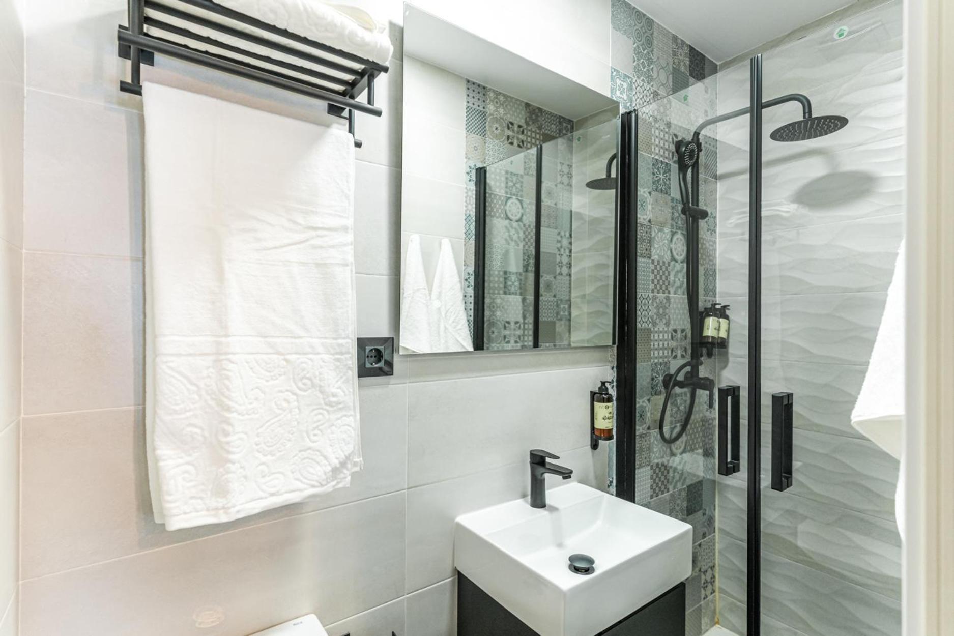 מדריד Vr Estudios Apartments מראה חיצוני תמונה