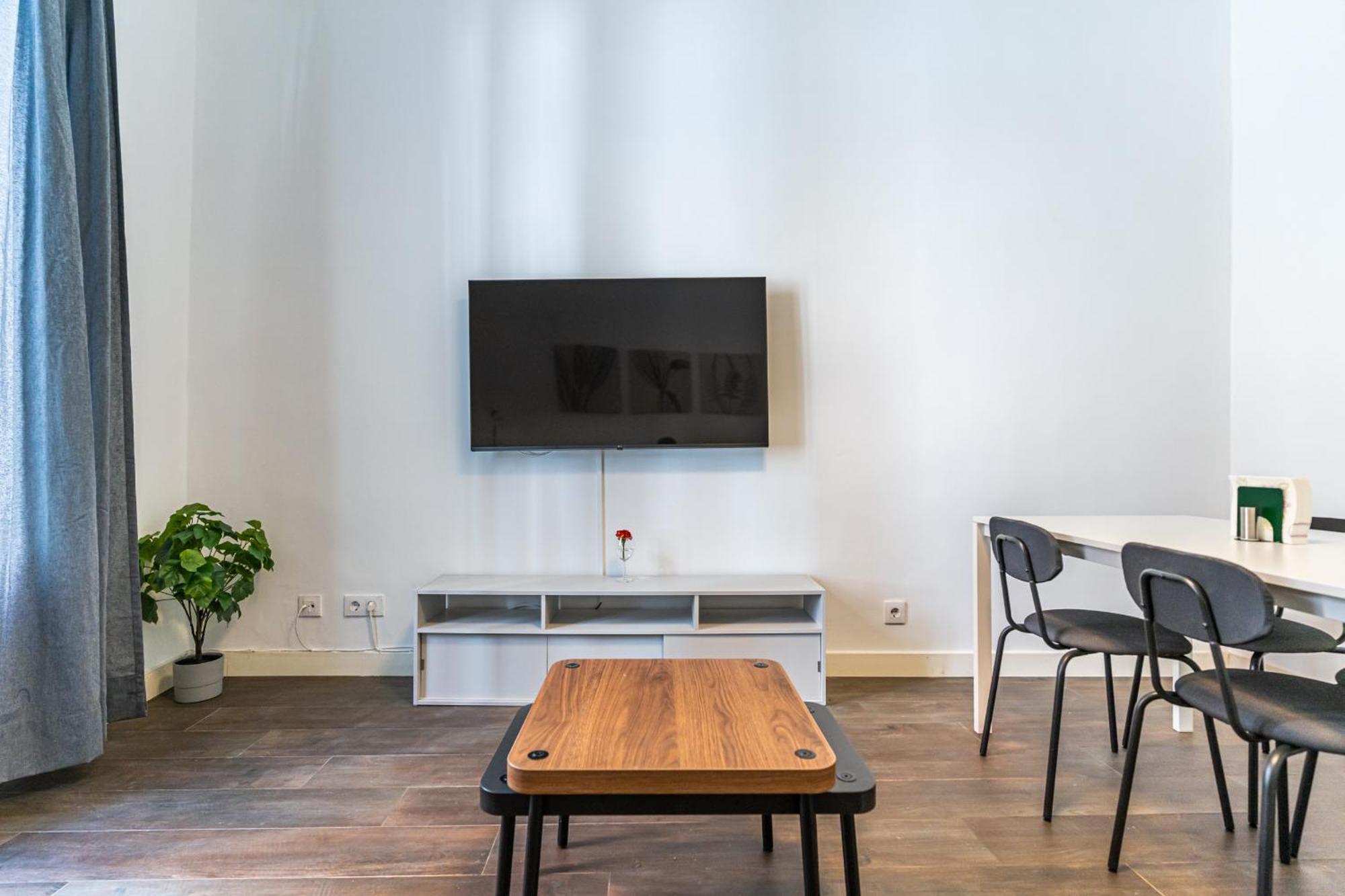 מדריד Vr Estudios Apartments מראה חיצוני תמונה